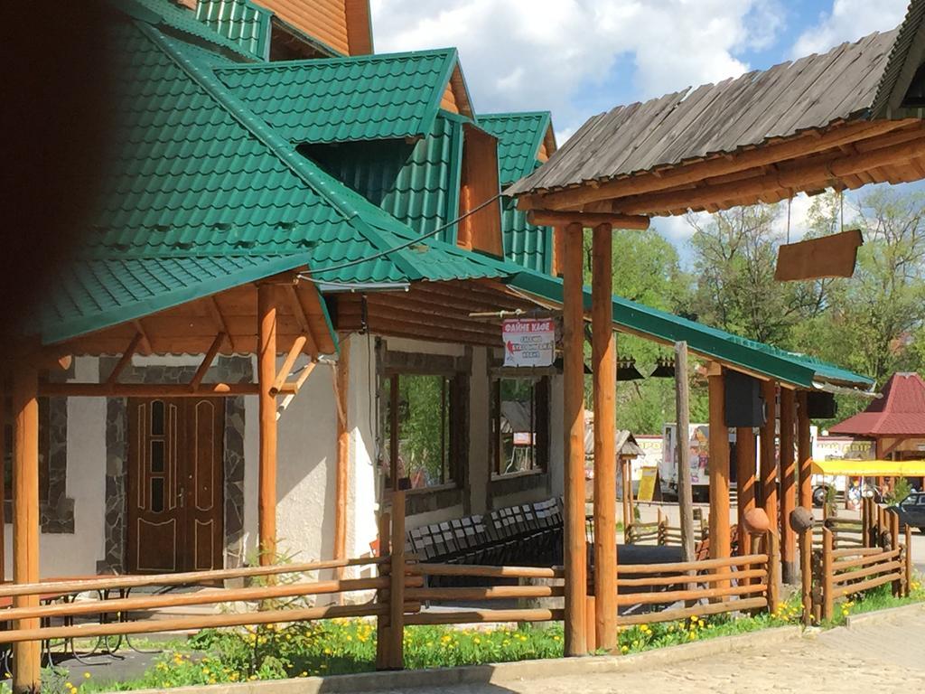 Edelweiss Carpathians Migovo Hotel Exterior foto